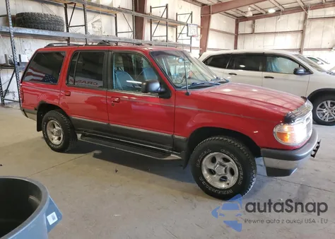 1998 Ford Explorer z USA, uszkodzony, nr VIN 1FMZU34E4WZB00945